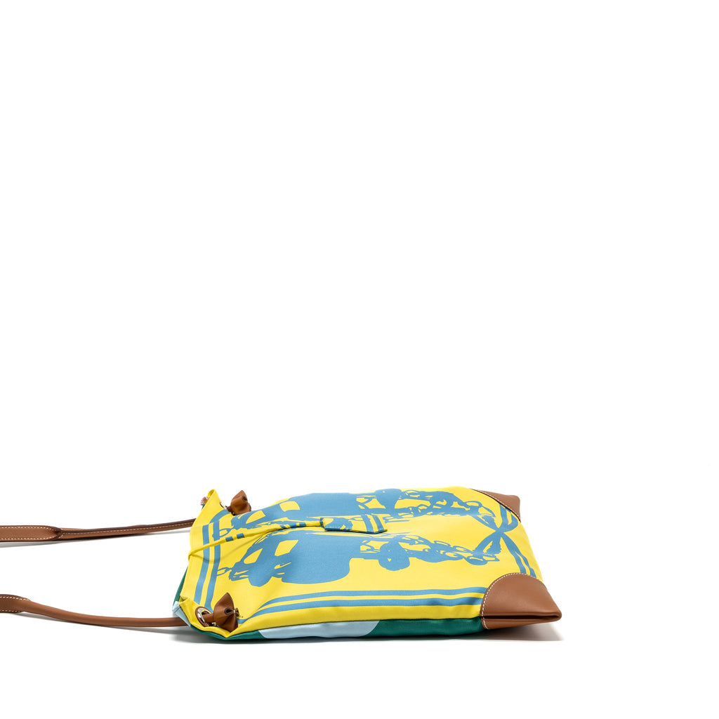 hermes-silkcity-33-shoulder-bag-jaune-de-naples-vert-veronese-gold-shw-stamp-d