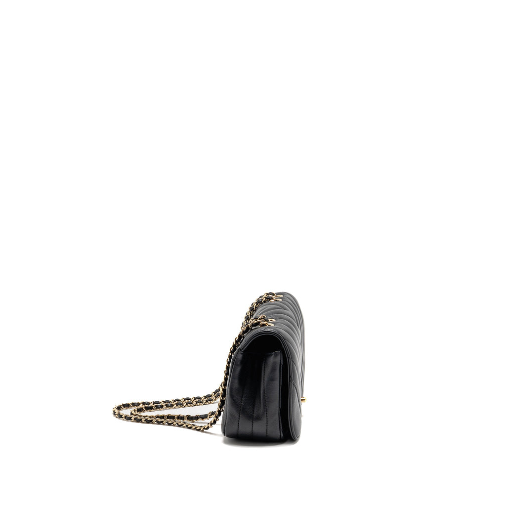 chanel-chevron-flap-bag-lambskin-black-lghw