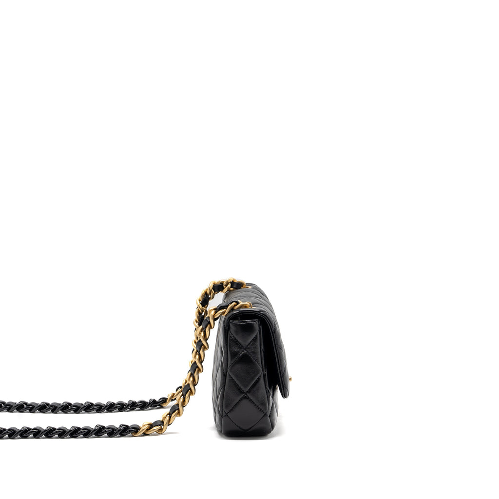 chanel-quilted-flap-bag-giant-chain-lambskin-black-gold-and-black-hardware-microchip
