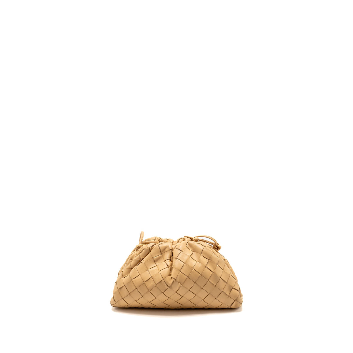 bottega-veneta-mini-pouch-intrecciato-lambskin-beige