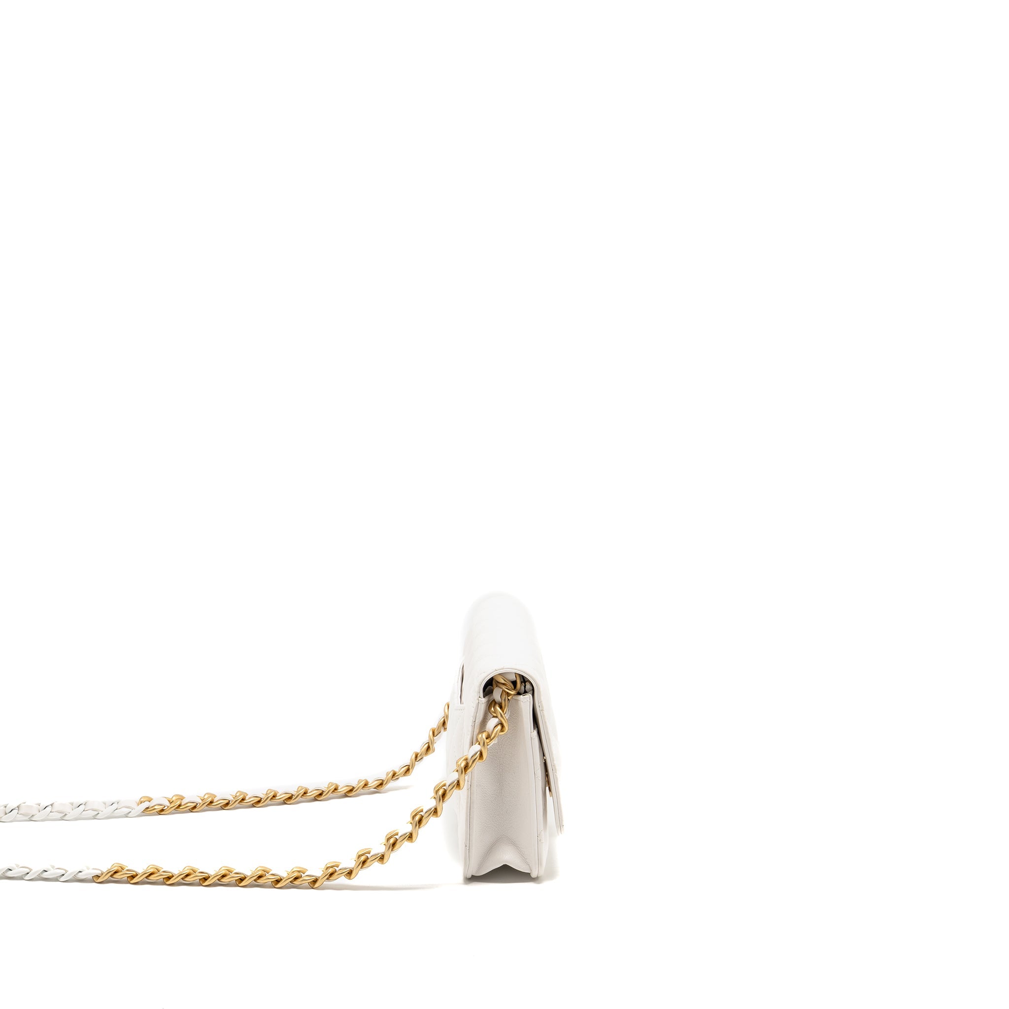chanel-giant-chain-classic-wallet-on-chain-lambskin-white-multicolour-hardware-microchip