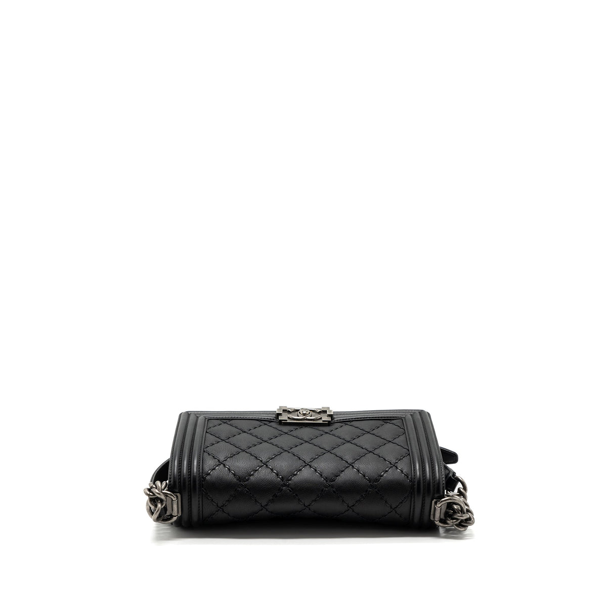 chanel-medium-boy-bag-calfskin-black-ruthenium-shw