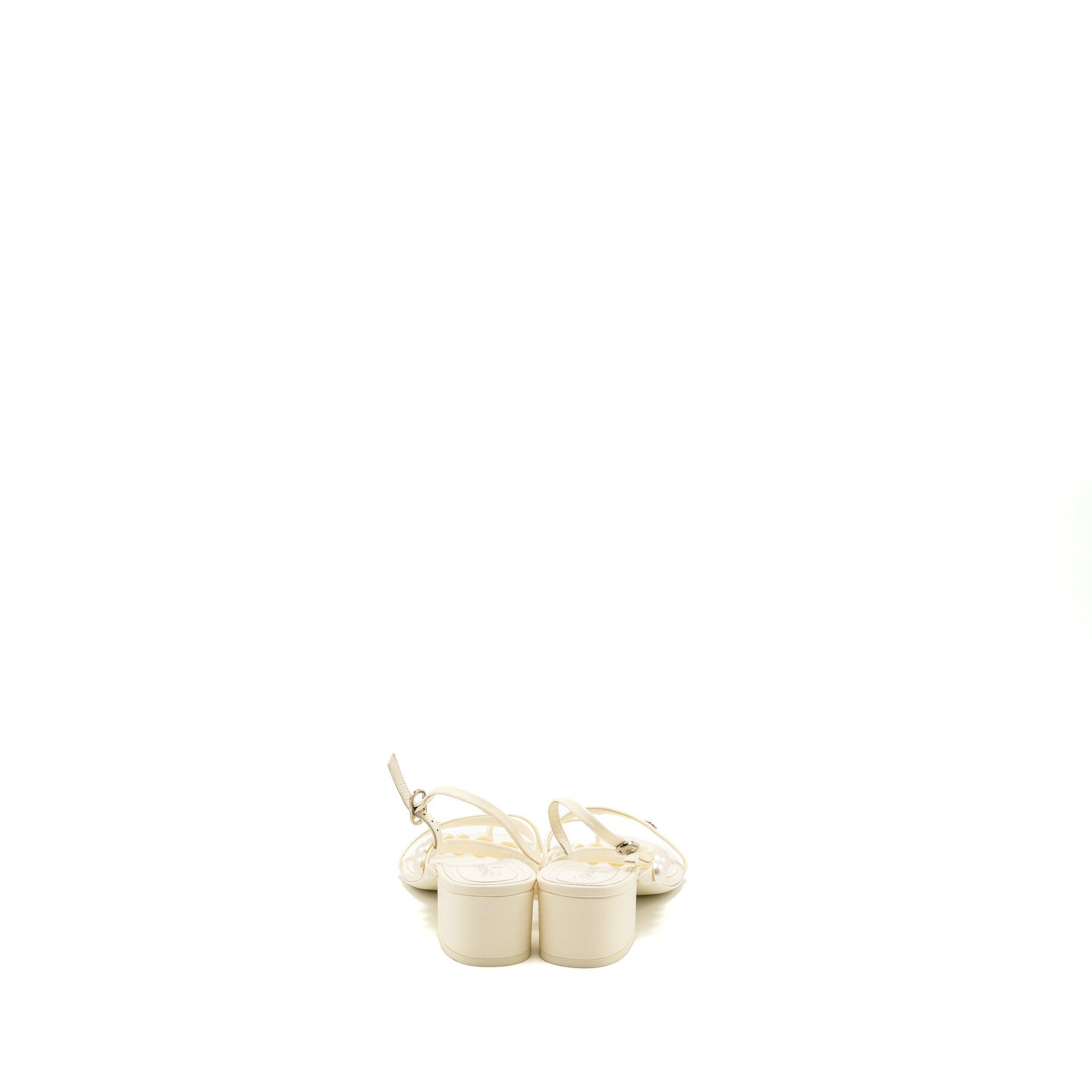 chanel-size-38-5-pearl-sandal-leather-white-shw