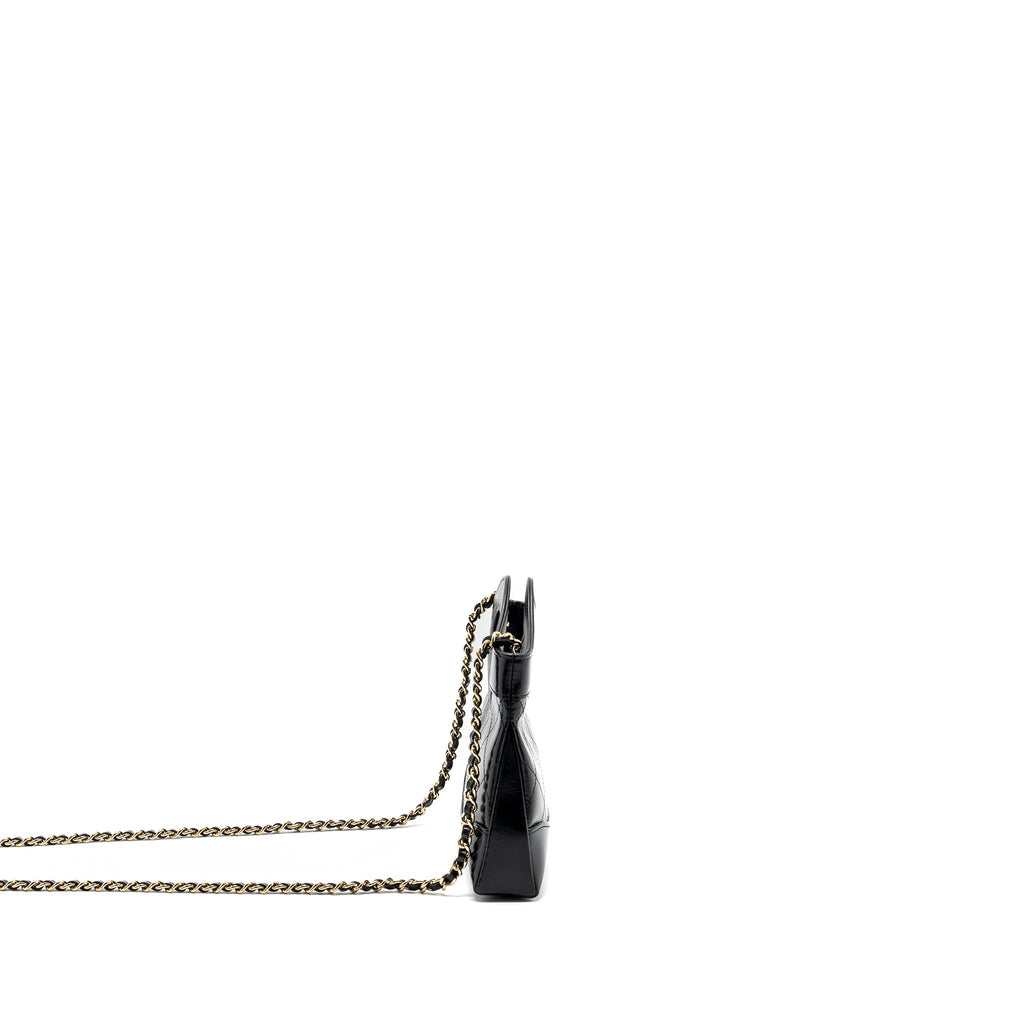 chanel-24c-mini-31-clutch-with-chain-shiny-calfskin-black-lghw-microchip-1