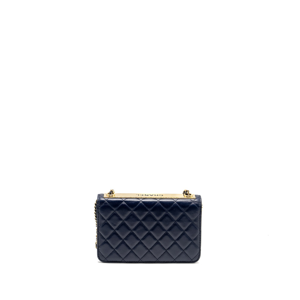 chanel-trendy-cc-wallet-on-chain-navy-lambskin-lghw