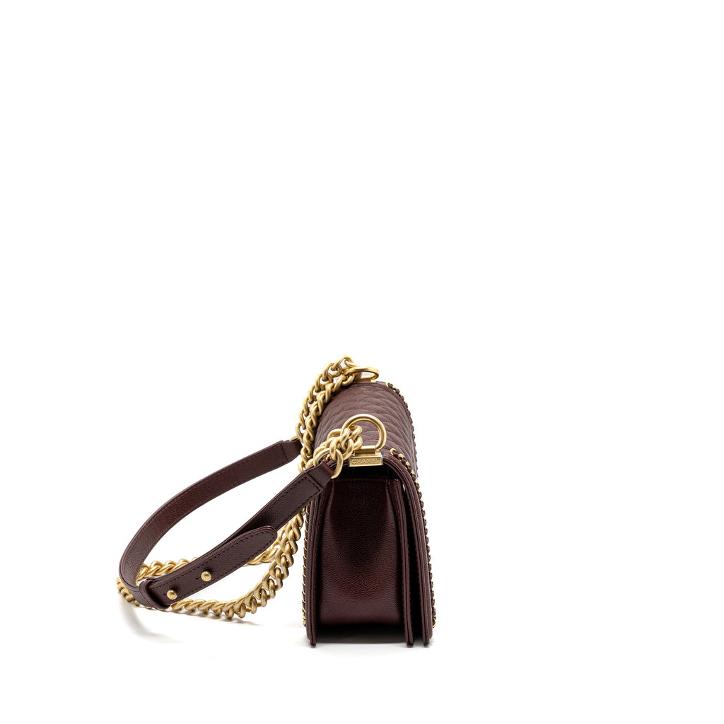 chanel-medium-boy-bag-limited-edition-caviar-burgundy-ghwmicrochip