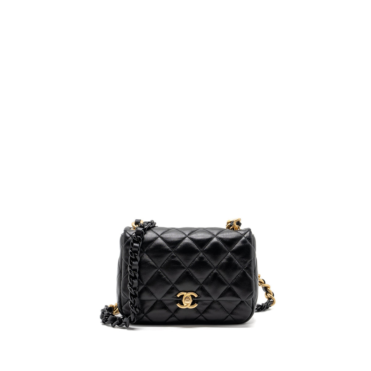 chanel-quilted-flap-bag-giant-chain-lambskin-black-gold-and-black-hardware-microchip