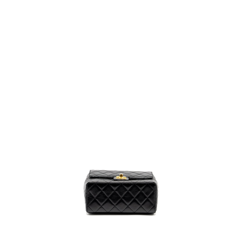 chanel-22k-retro-classic-new-square-mini-flap-bag-goatskin-black-ghw-microchip-2
