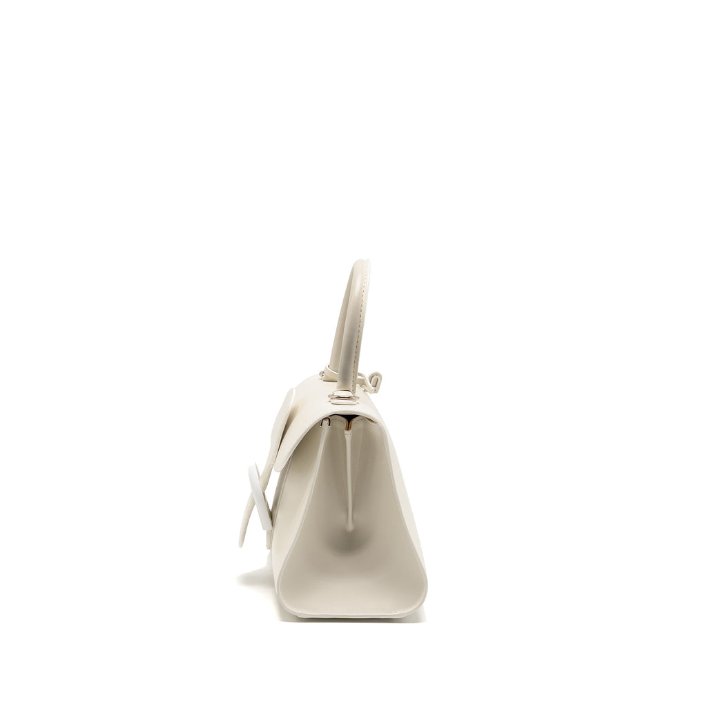 delvaux-white