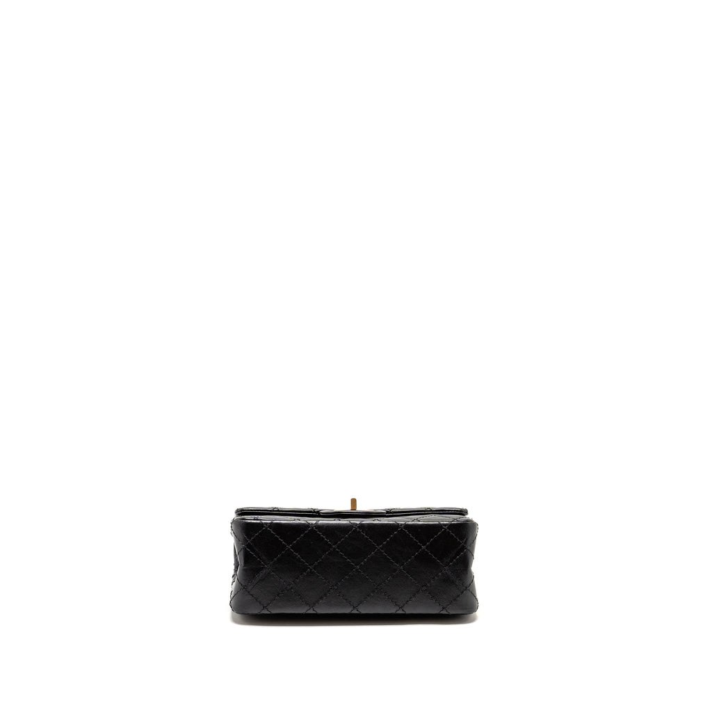 chanel-mini-2-55-reissue-aged-calfskin-black-ghw-1