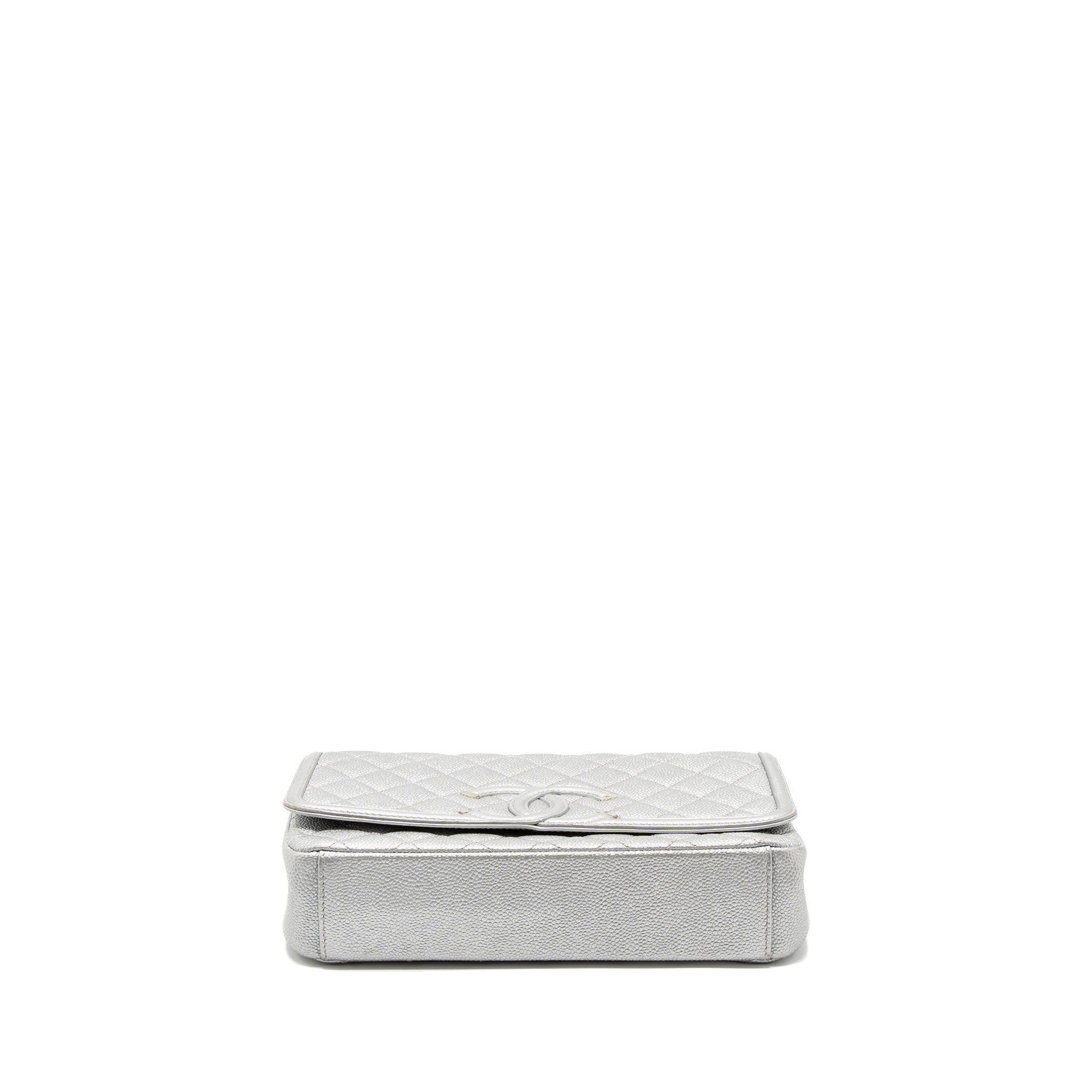 copy-of-chanel-filigree-flap-bag-caviar-silver-shw