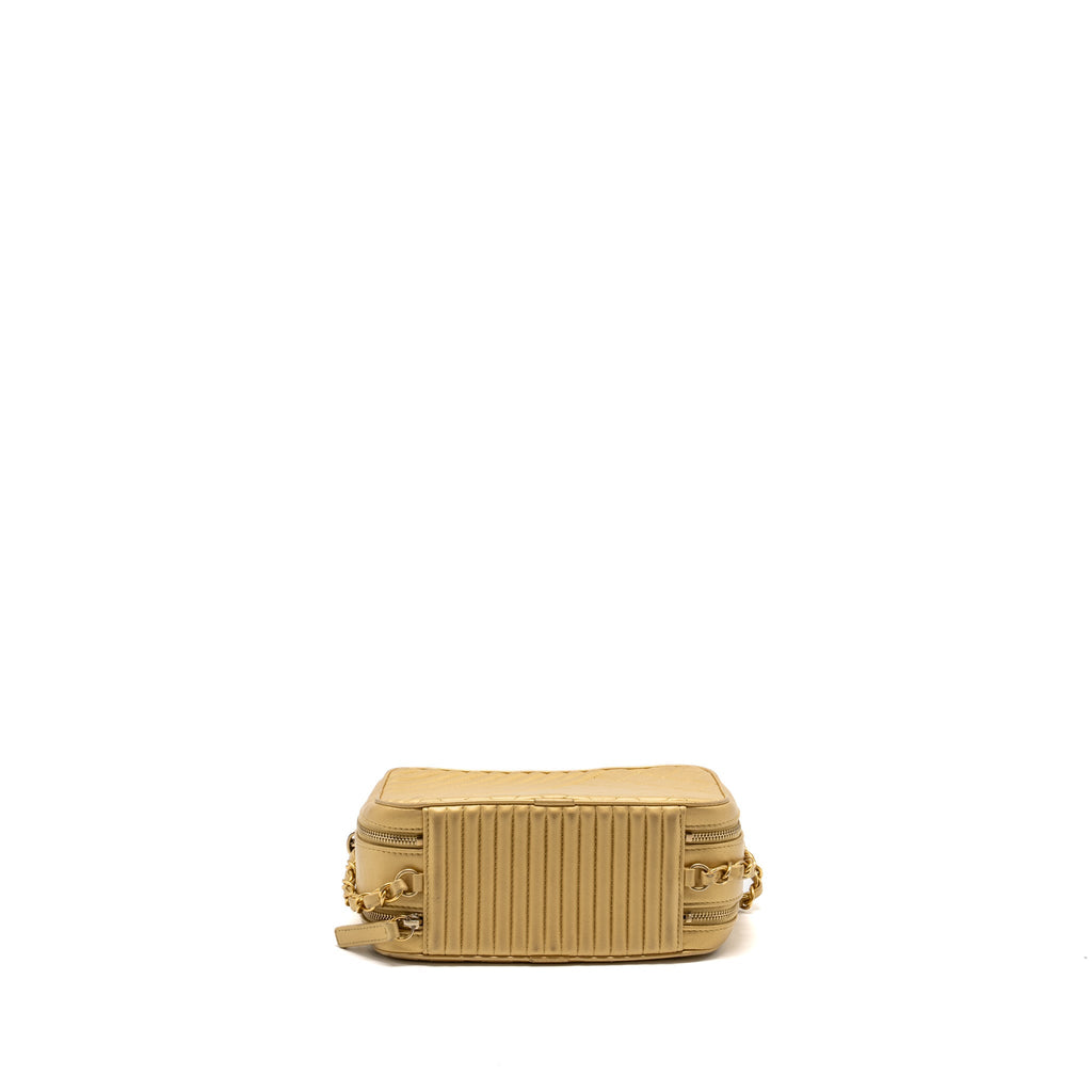 chanel-coco-boy-camera-bag-lambskin-gold-ghw