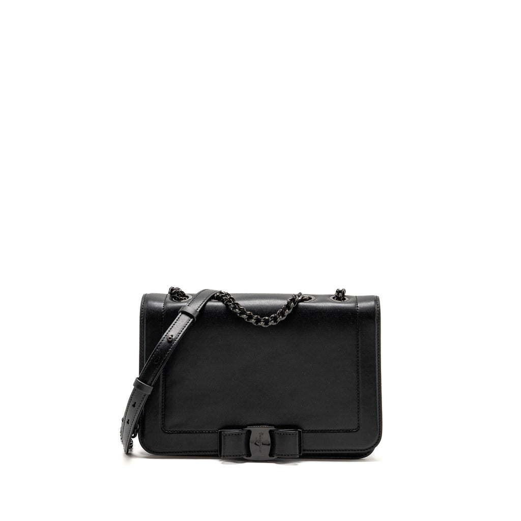 salvatore-ferragamo-vara-bow-crossbody-flap-bag-black-calfskin-black-hardware