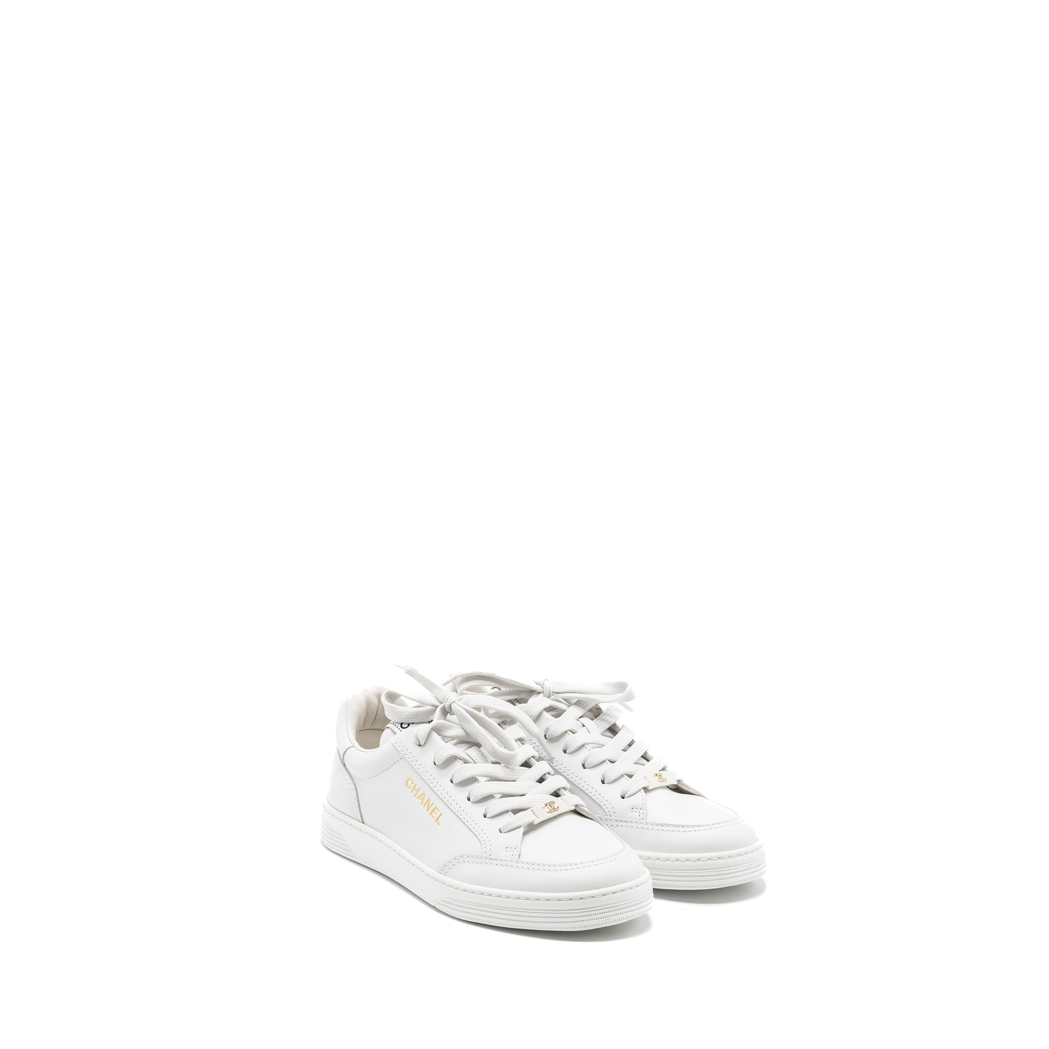 chanel-23a-size-38-sneaker-calfskin-white