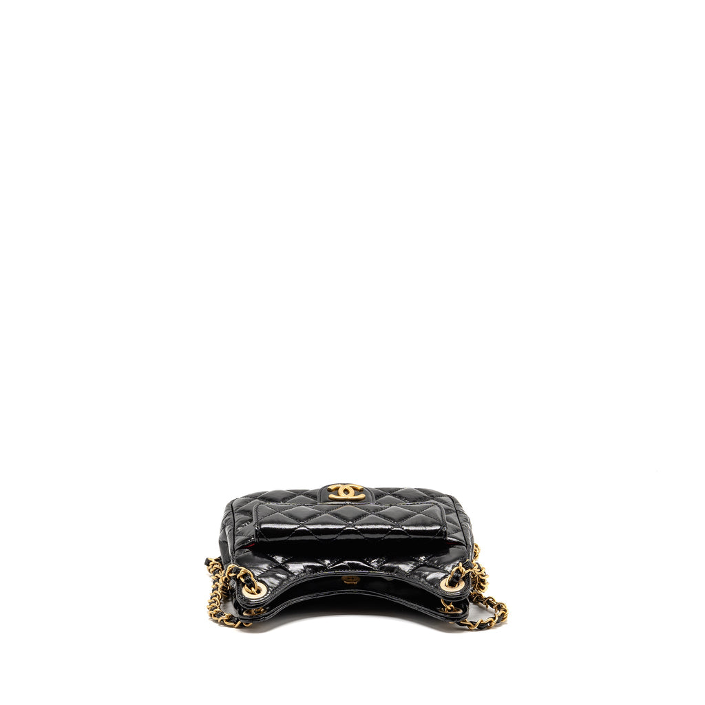 chanel-23c-hobo-black-shiny
