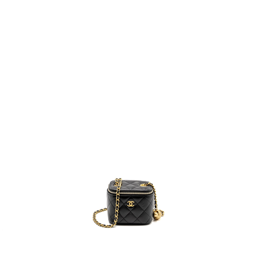 chanel-pearl-crush-mini-vanity-case-lambskin-black-ghw-copy