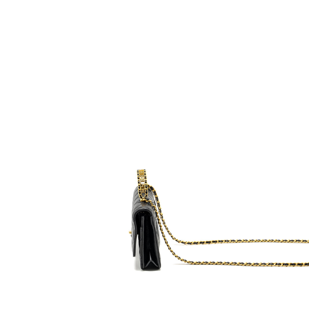 chanel-letter-logo-top-handle-wallet-on-chain-calfskin-black-ghw-microchip
