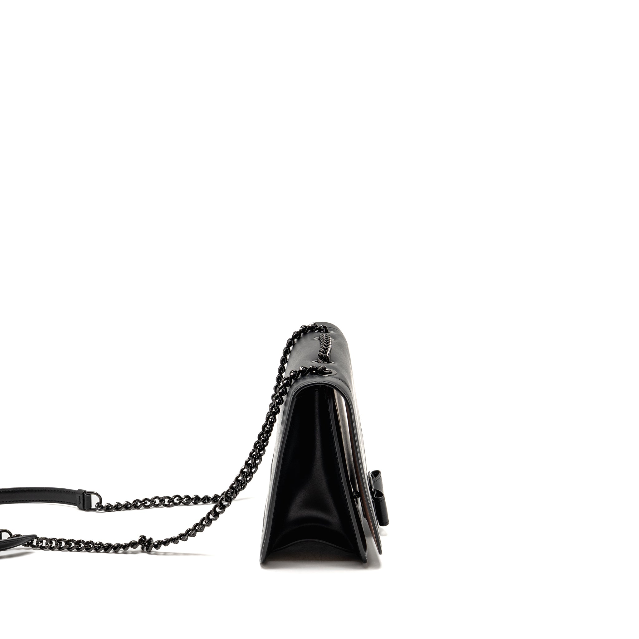 salvatore-ferragamo-vara-bow-crossbody-flap-bag-black-calfskin-black-hardware