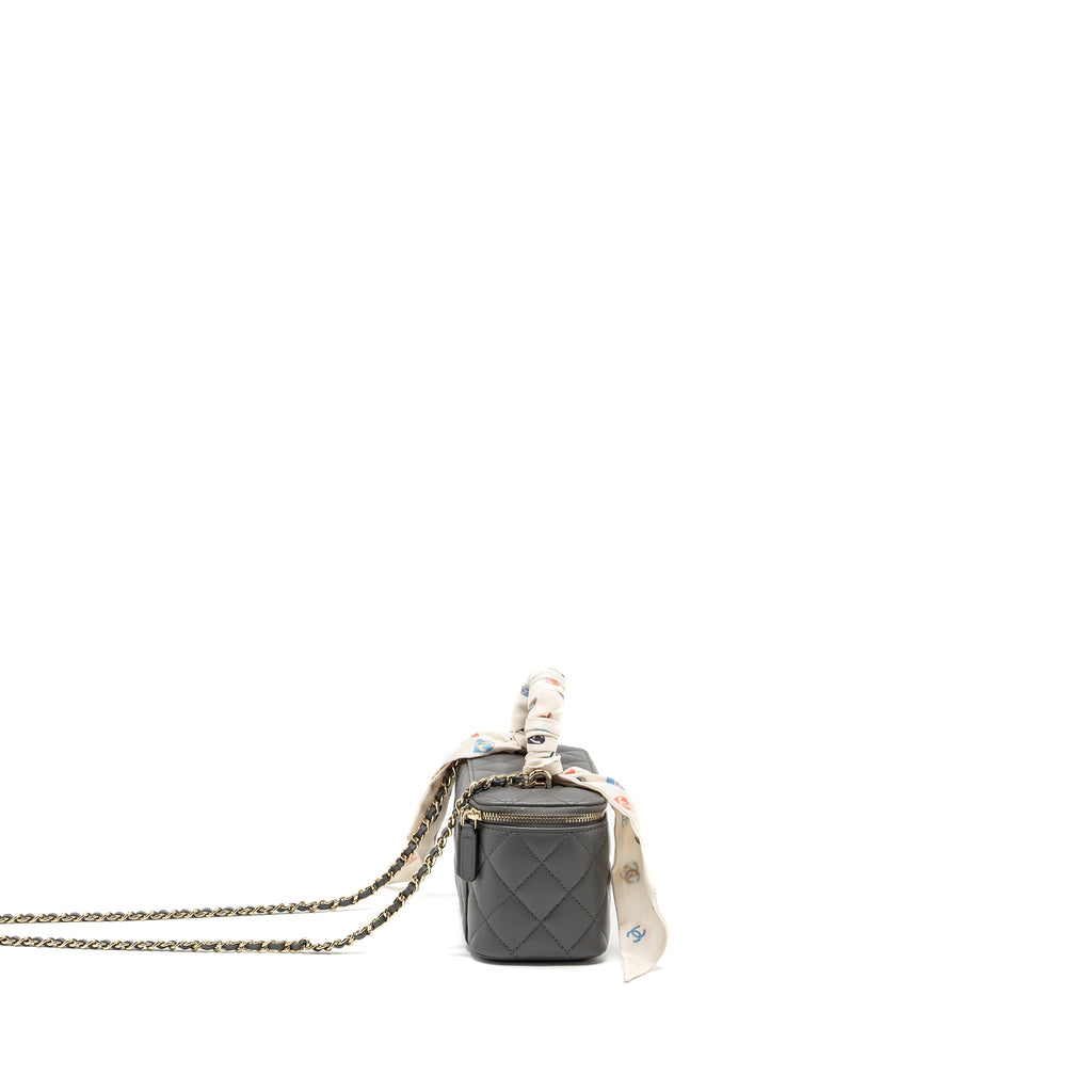 chanel-long-vanity-case-grey