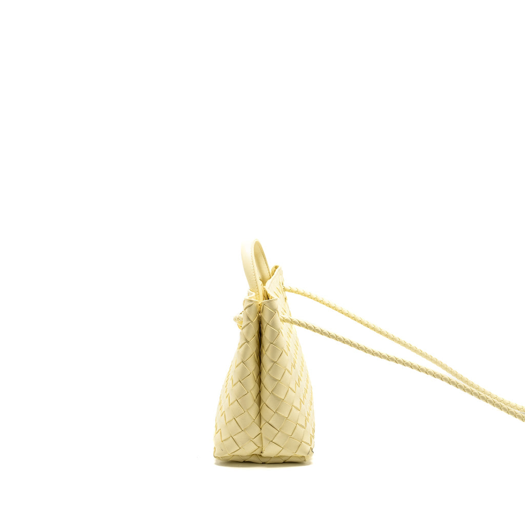 bottega-veneta-small-andiamo-bag-lambskin-light-yellow-ghw