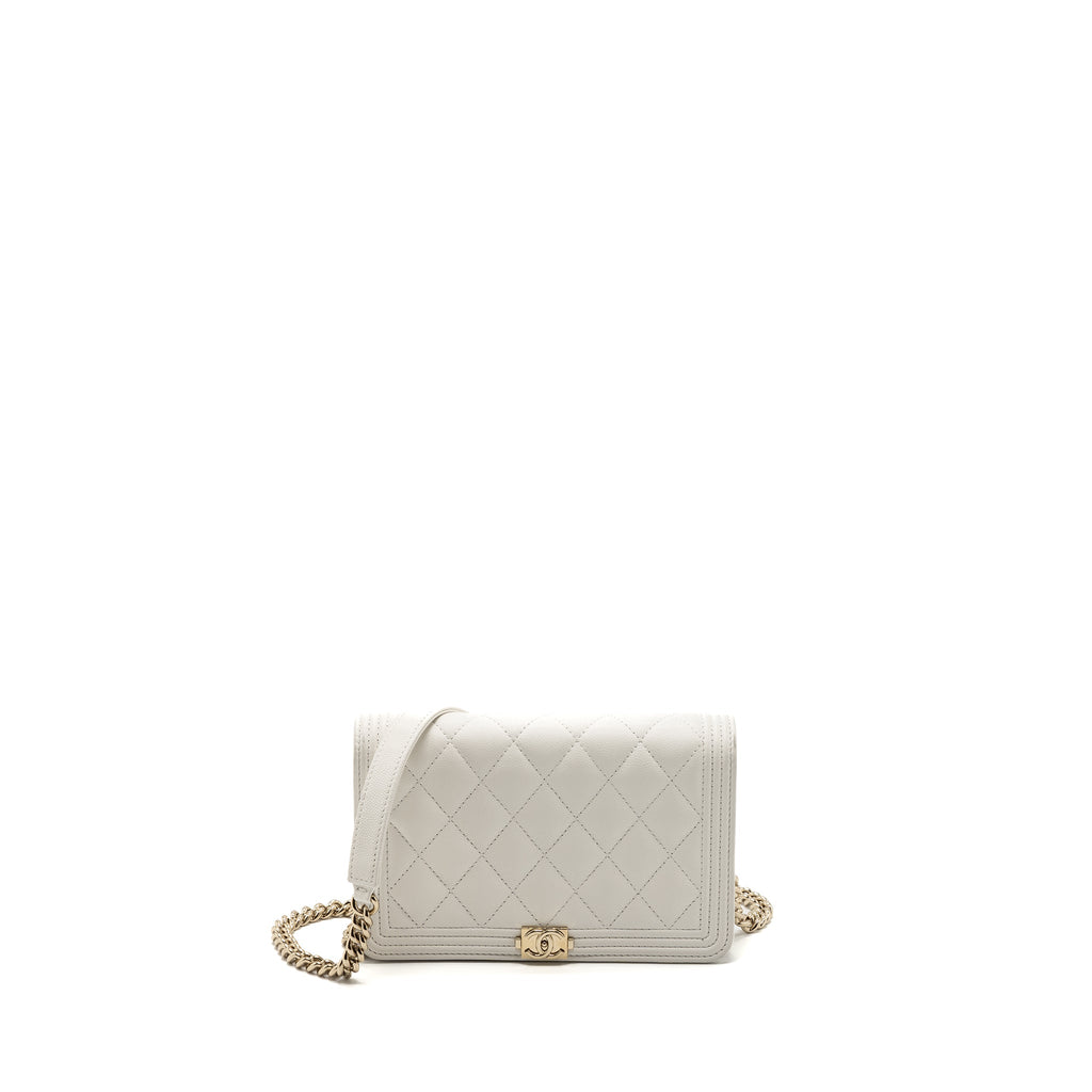 chanel-boy-wallet-on-chain-caviar-white-lghw-microchip