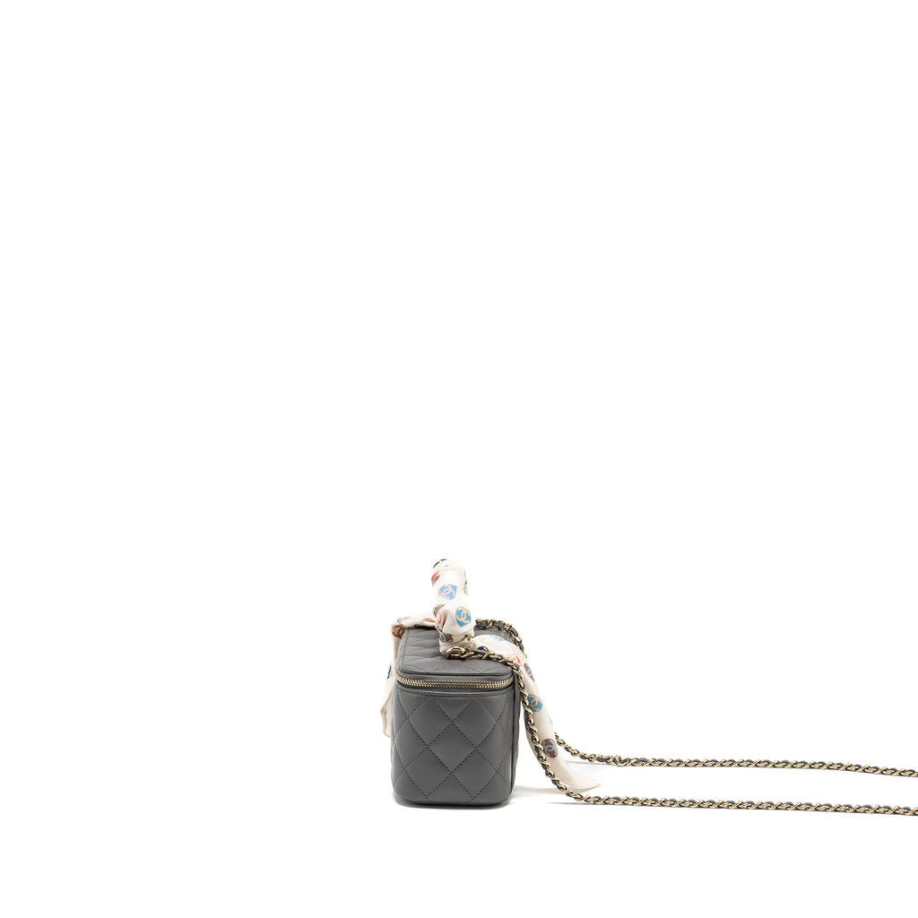 chanel-long-vanity-case-grey