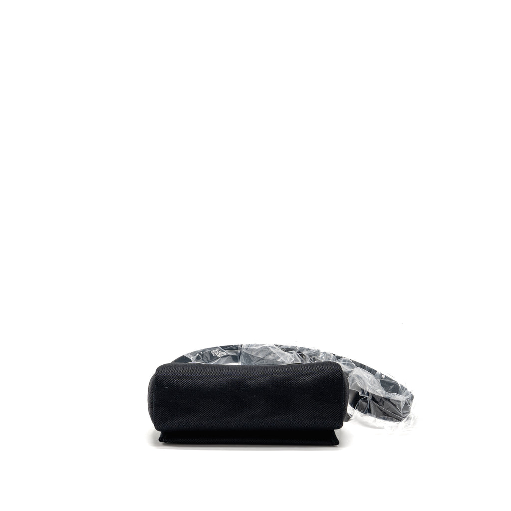 hermes-herbag-mini-canvas-hunter-black-ghw-stamp-w-1