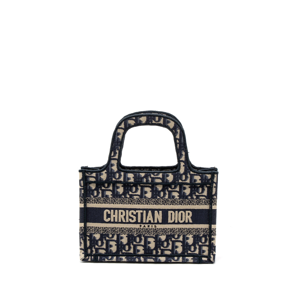 dior-mini-book-tote-blue-oblique-embroidery-1