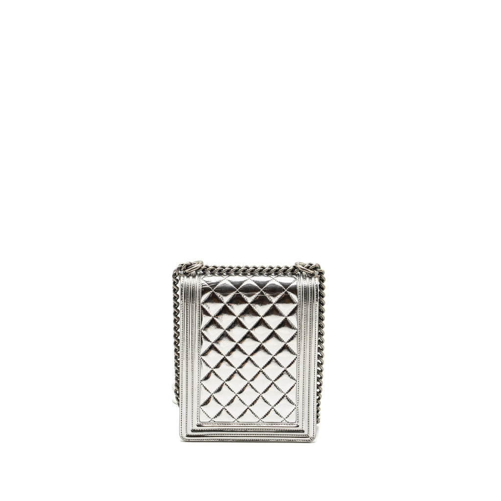 chanel-boy-north-south-flap-bag-patent-silver-ruthenium-hardware