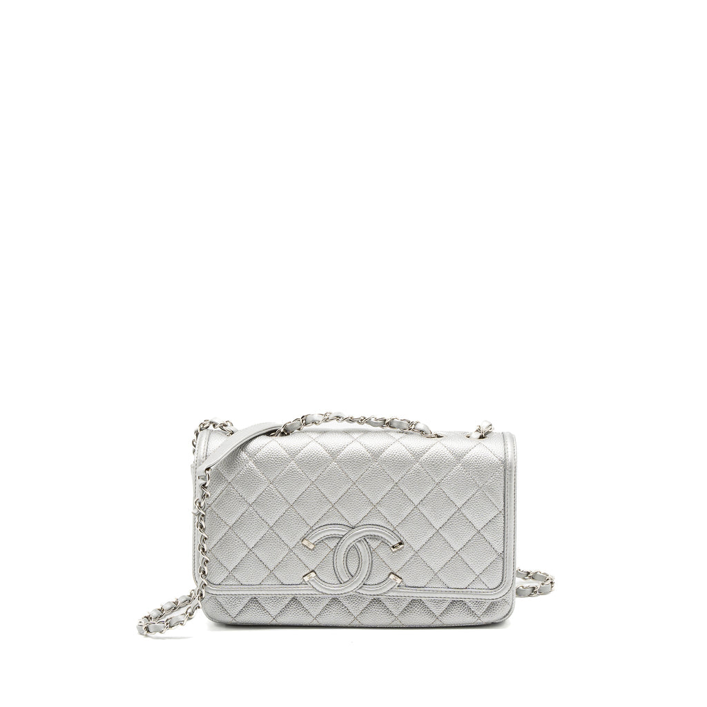 copy-of-chanel-filigree-flap-bag-caviar-silver-shw