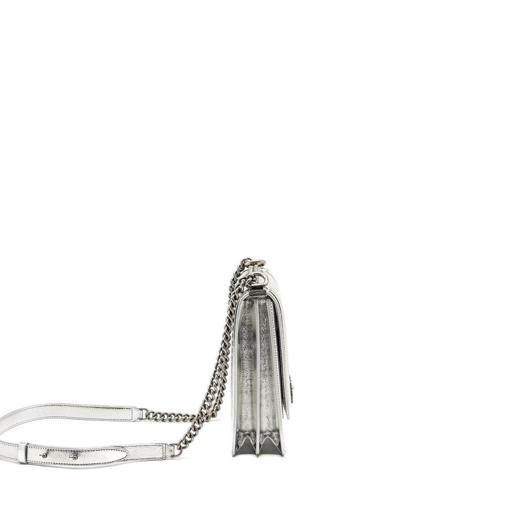 chanel-boy-north-south-flap-bag-patent-silver-ruthenium-hardware