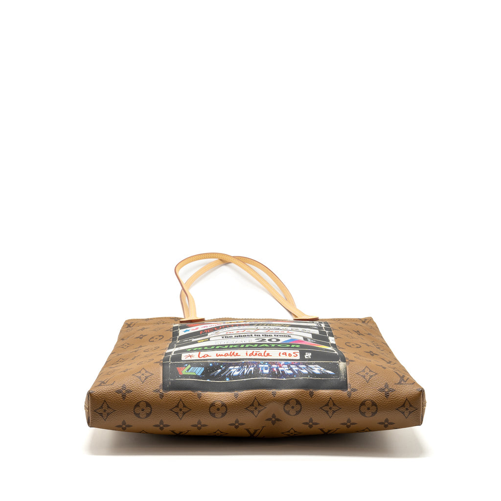 louis-vuitton-carry-it-tote-monogram-reverse-canvas-with-print-ghw-copy-1