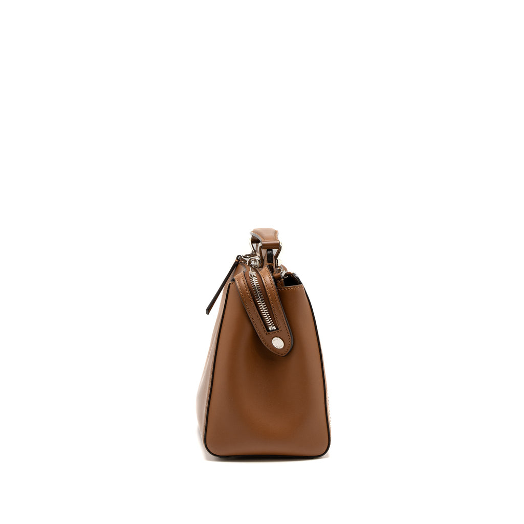 fendi-dotcom-bag-calfskin-brown-shw