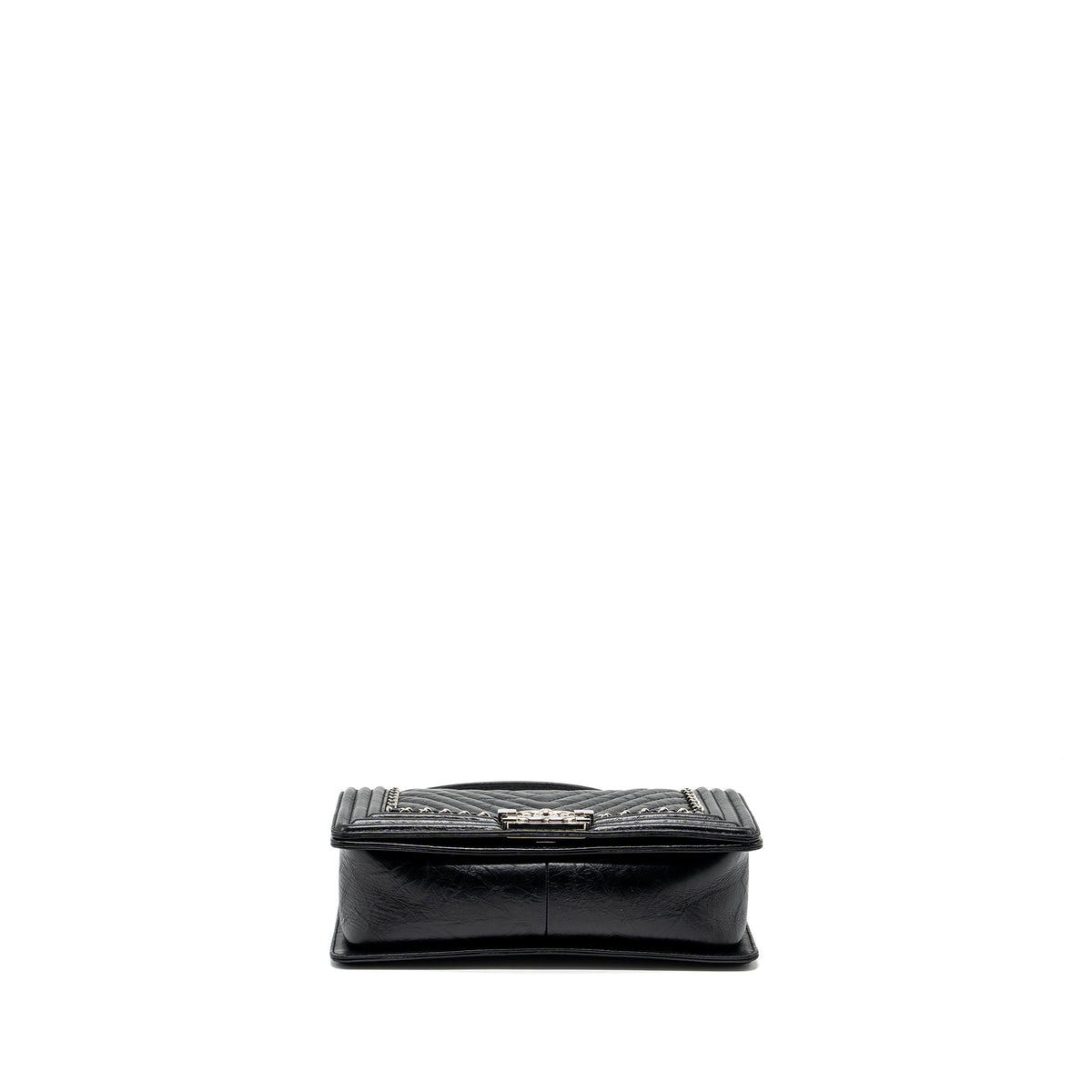 chanel-medium-chevron-boy-bag-limited-edition-calfskin-black-shw