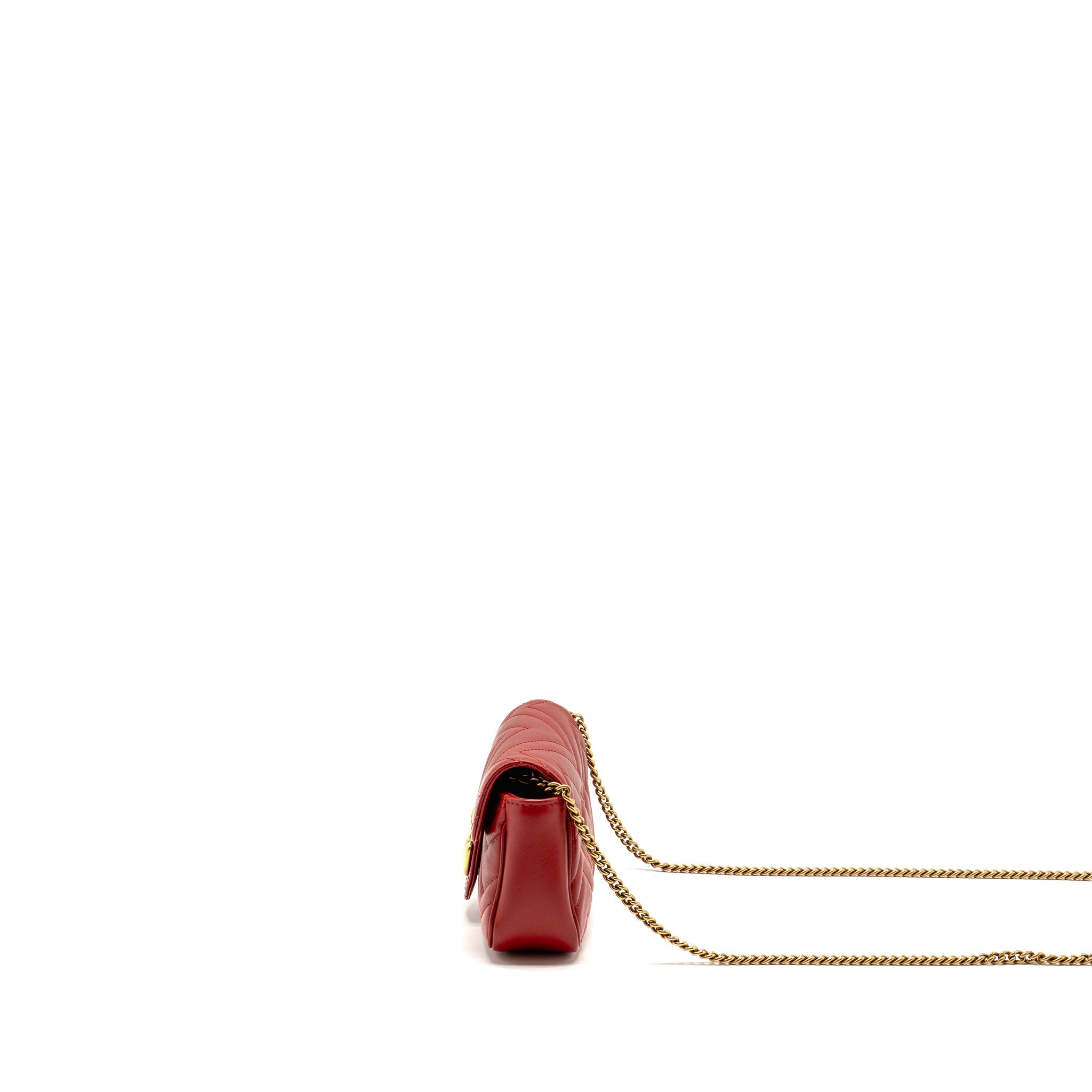 gucci-super-mini-gg-marmont-calfskin-red-ghw-1