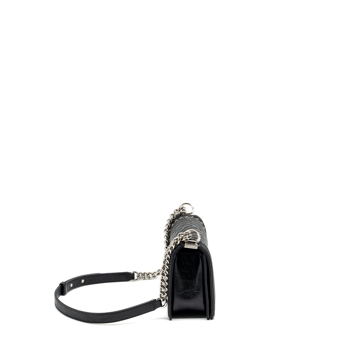chanel-medium-chevron-boy-bag-limited-edition-calfskin-black-shw