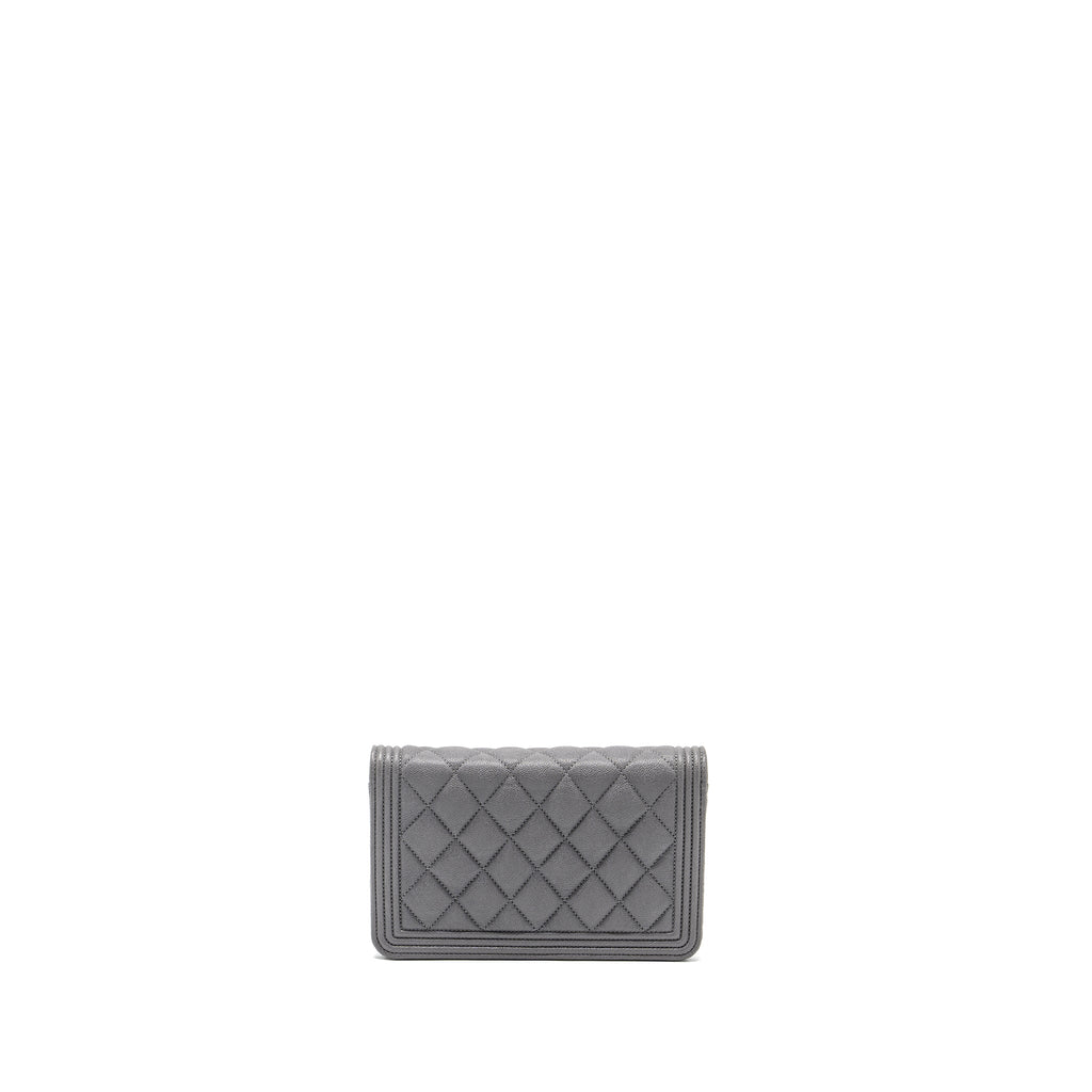 chanel-boy-wallet-on-chain-caviar-grey-lghw