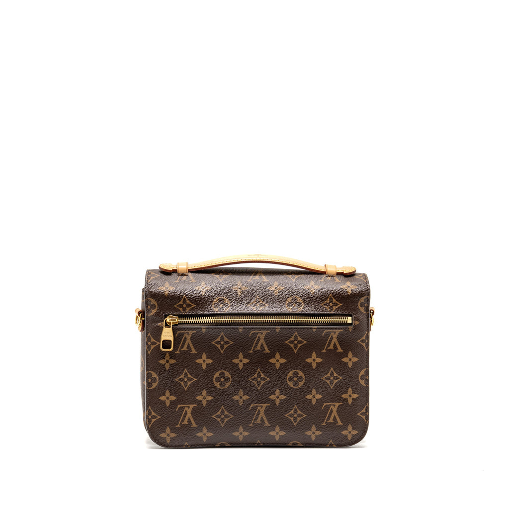louis-vuitton-pochette-metis-monogram-canvas-ghw-33