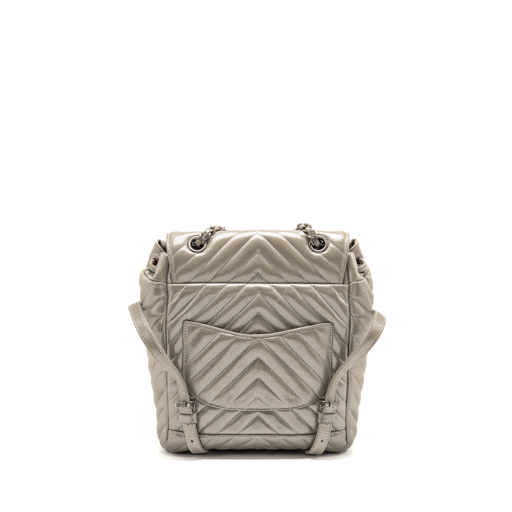 chanel-small-urban-spirit-backpack-chevron-calfskin-iridescent-light-grey-ruthenium-hardware