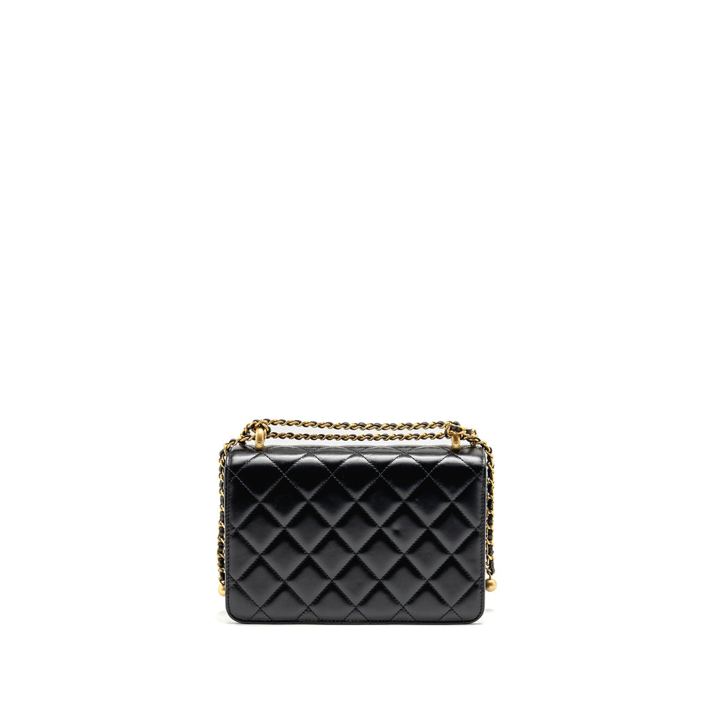 chanel-gold-crush-flap-bag-calfskin-black-ghw-microchip
