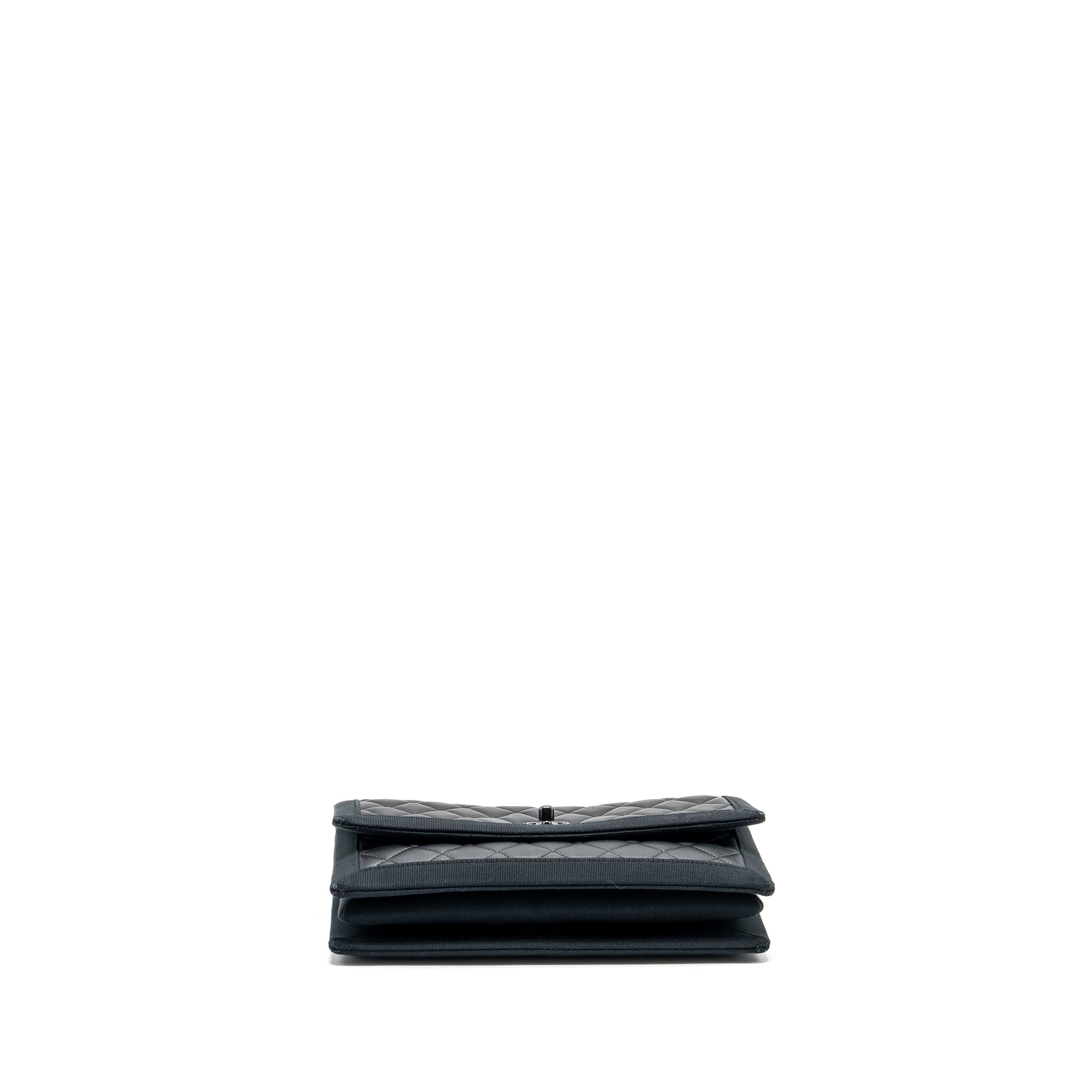 chanel-quilted-flap-bag-lambskin-fabric-so-black