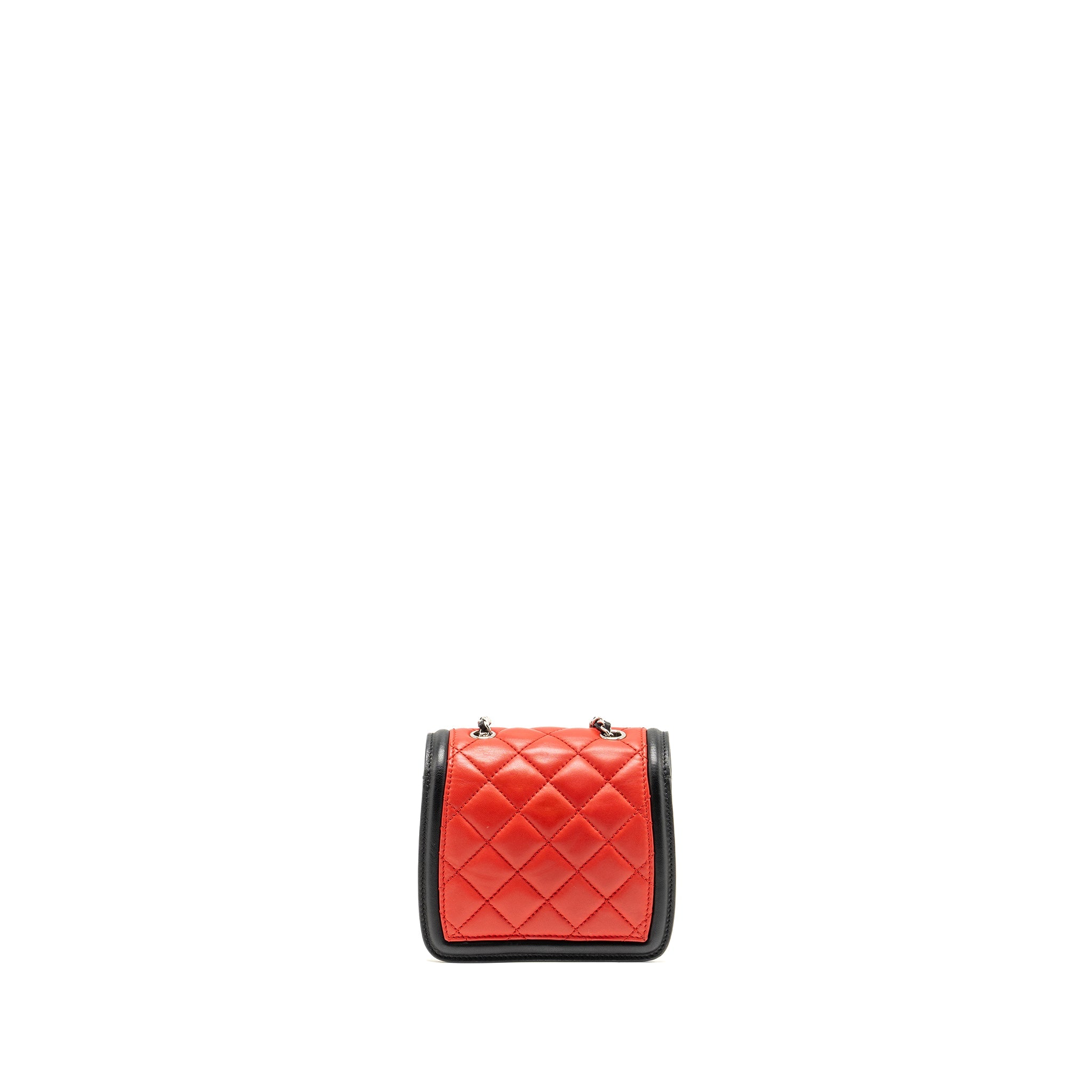 chanel-tricolor-mini-graphic-flap-bag-lambskin-red-black-white-shw