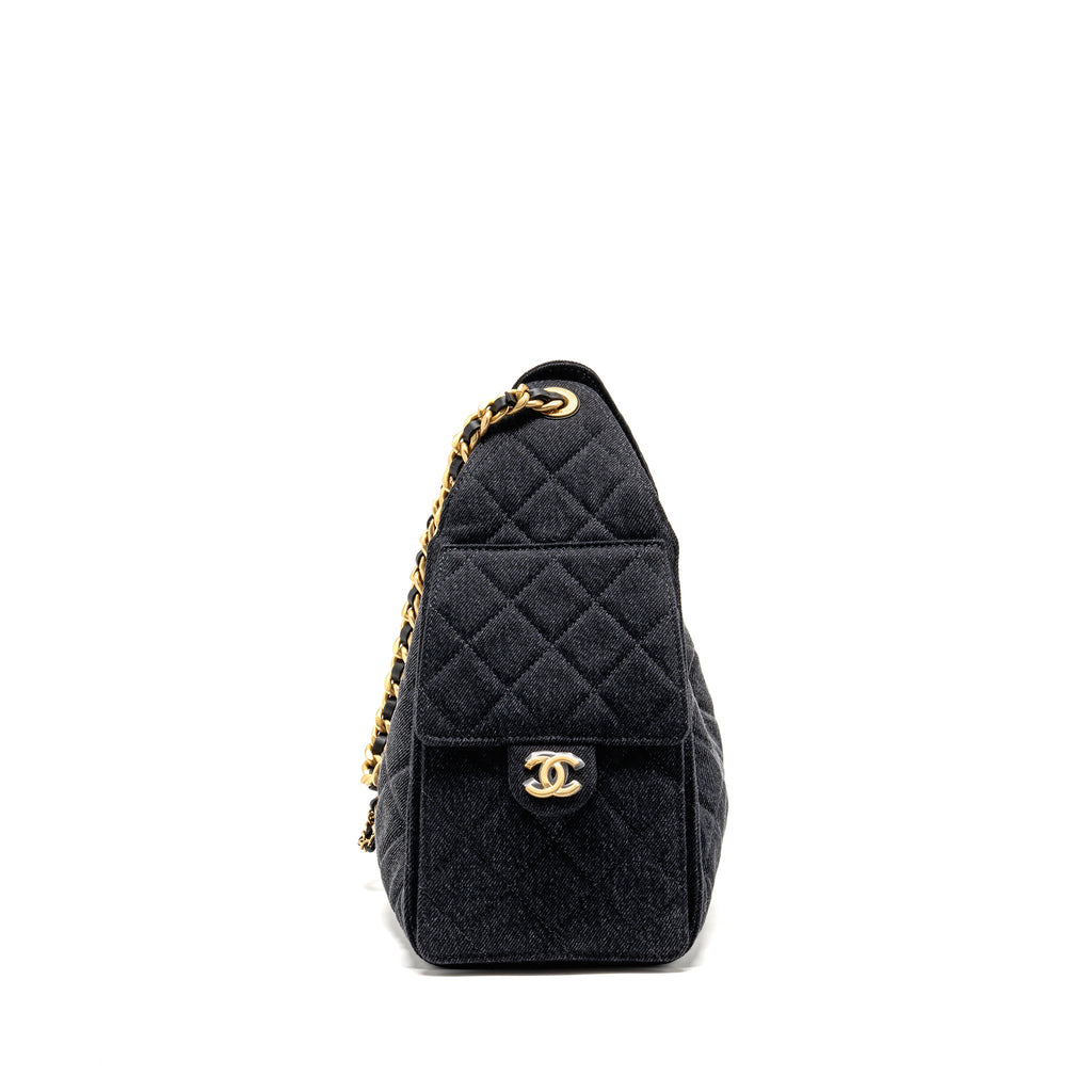 chanel-small-classic-double-flap-bag-caviar-beige-shw-microchip
