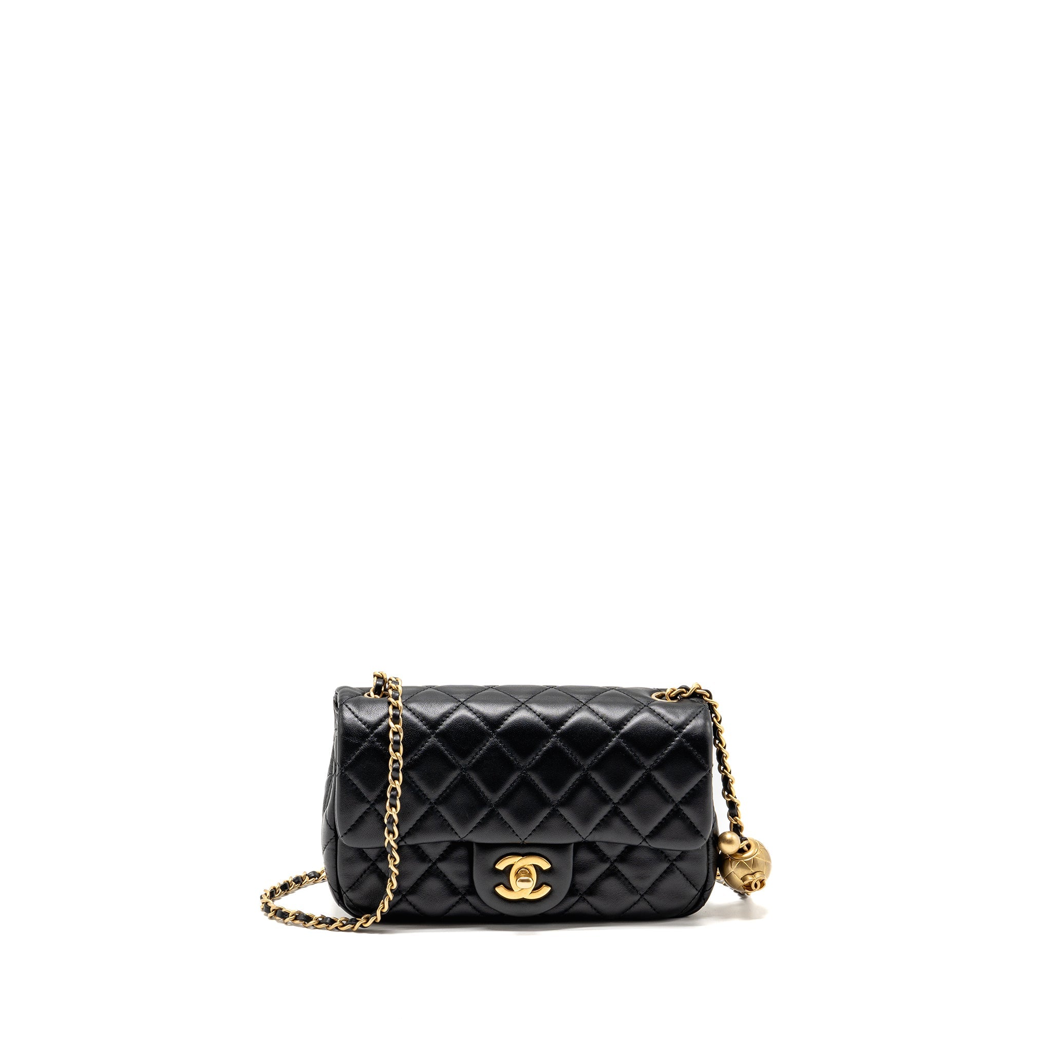 chanel-pearl-crush-mini-rectangular-flap-bag-lambskin-black-ghw-microchip-copy-2