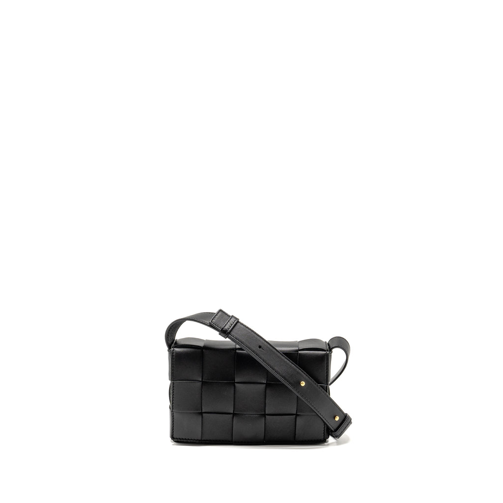 bottega-veneta-small-cassette-bag-lambskin-black-ghw
