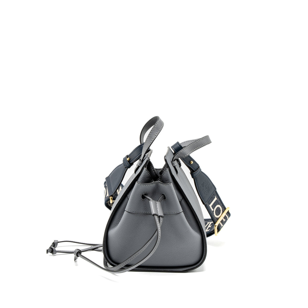 loewe-mini-hammock-drawstring-in-soft-grained-calfskin-asphalt-grey-ghw