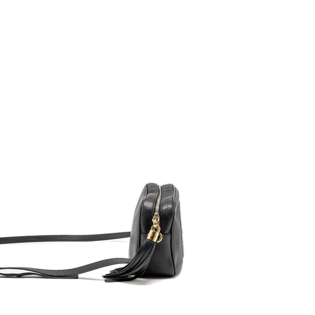 gucci-soho-disco-camera-crossbody-bag-calfskin-black-lghw-copy