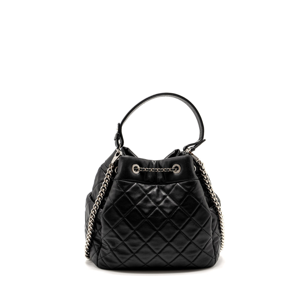 chanel-cc-chain-drawstring-bucket-bag-lambskin-black-shw