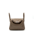 hermes-lindy-26-clemence-etoupe-shw-stamp-y-1