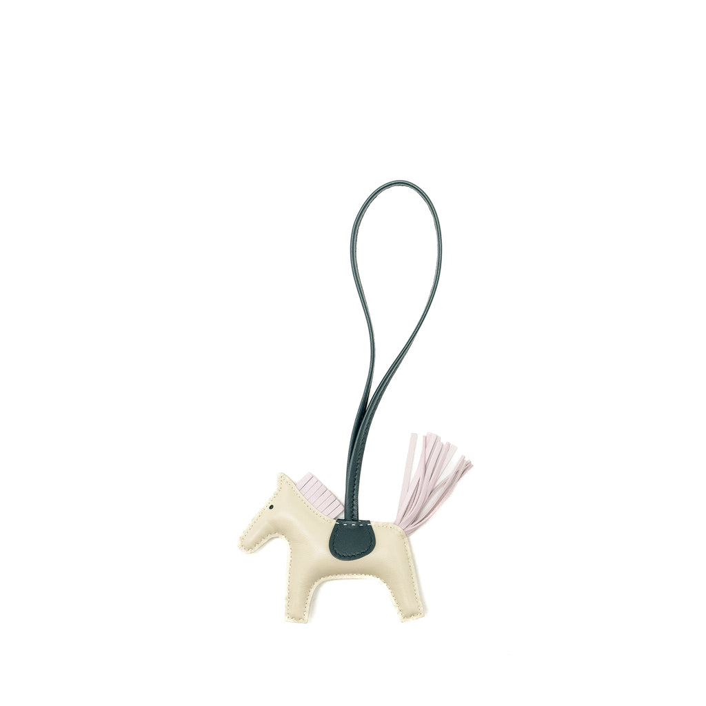 hermes-rodeo-pm-bag-charm-craie-mauve-pale-vert-cypress-stamp-u-copy